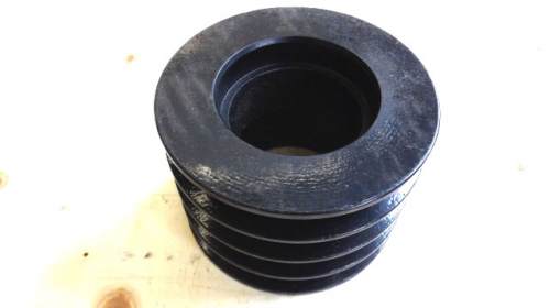 44-1 - Bowell lower 4 belt pulley