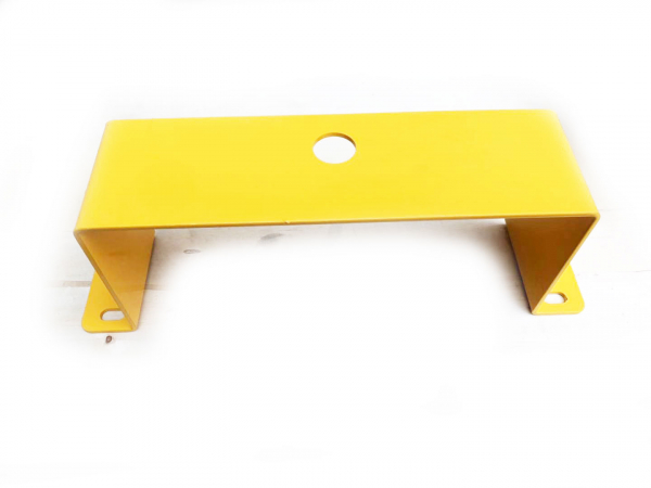 72 - safety bracket for belt cover