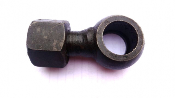 13-3 - Hydraulic pipe adapter