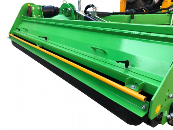 Bowell BCRS PROFI-Böschungsmulcher für 60-120 PS Traktor
